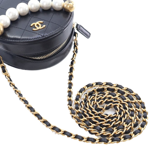 Pre-Loved Chanel Lambskin Pearl Round Clutch On Chain - Picture 11 of 12